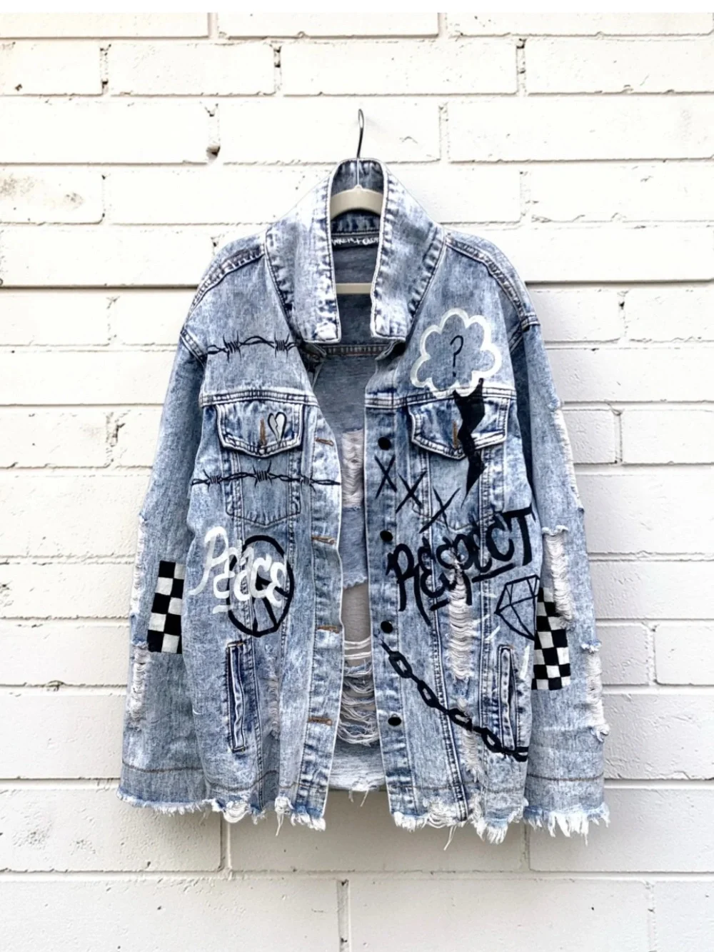 'GRAFFITI GIRL' DENIM JACKET